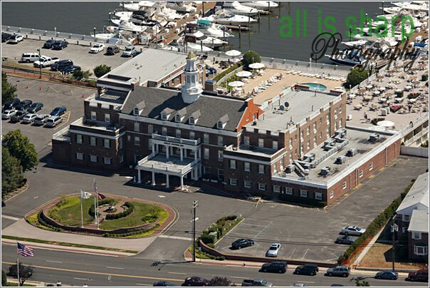 Molly Pitcher Inn, Red Bank