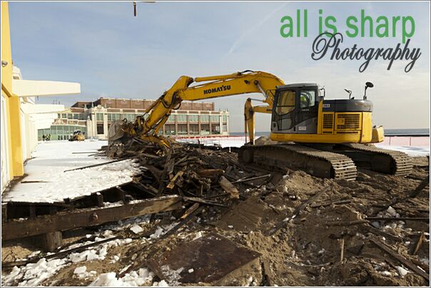 Deconstruction-032-4196006